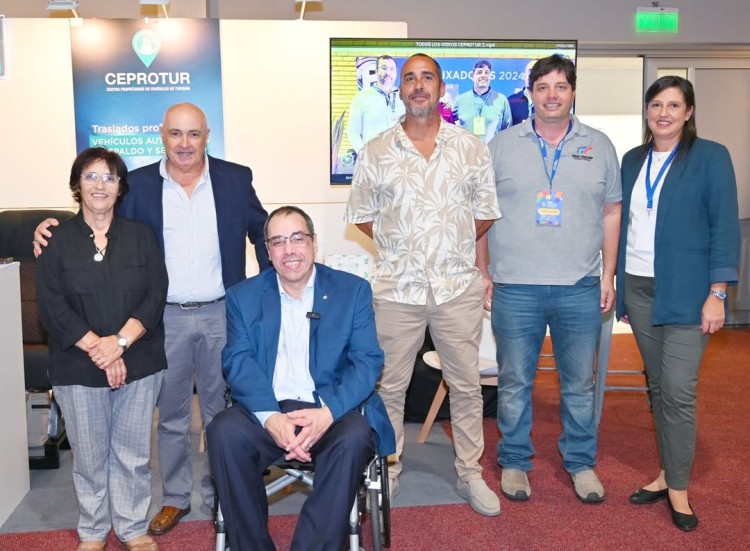 CEPROTUR celebr&oacute; 30 a&ntilde;os fortaleciendo el transporte tur&iacute;stico en Uruguay