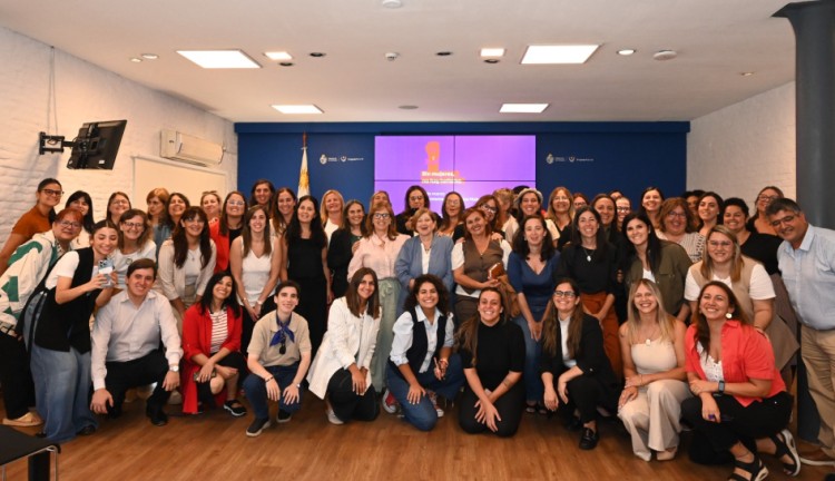 Ministerio de Turismo destaca a mujeres que transforman el sector tur&iacute;stico