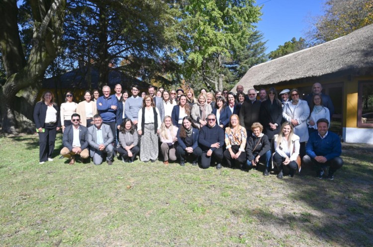 Formaci&oacute;n, IA y mujeres rurales: las nuevas claves del turismo uruguayo